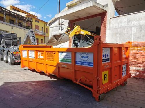 03 Cassa arancio